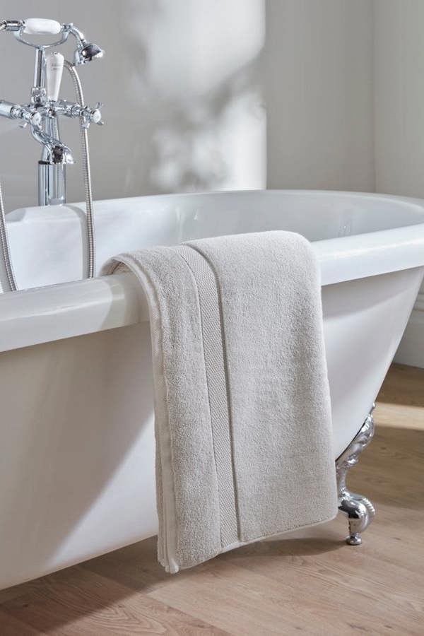 Bamboo Bath Towel in Light Grey - Bath Towels