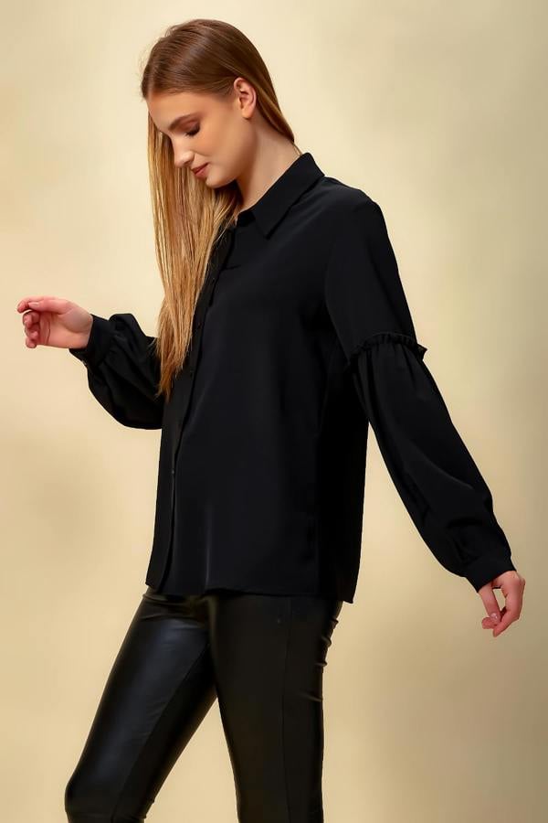 Hoxton Gal Patchwork Sleeves Shirt in Black