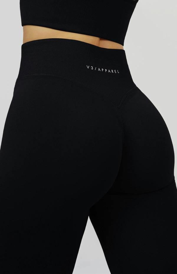 V3 Apparel Form Seamless Scrunch Leggings & Sports Bra Set - Black