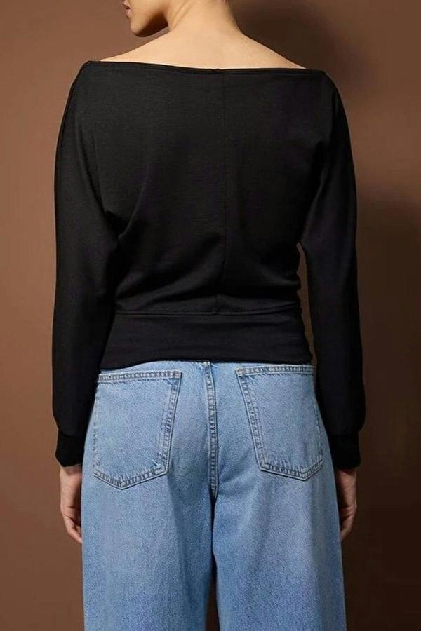 WOVCOR Boat Neck Regular Knit Blouse