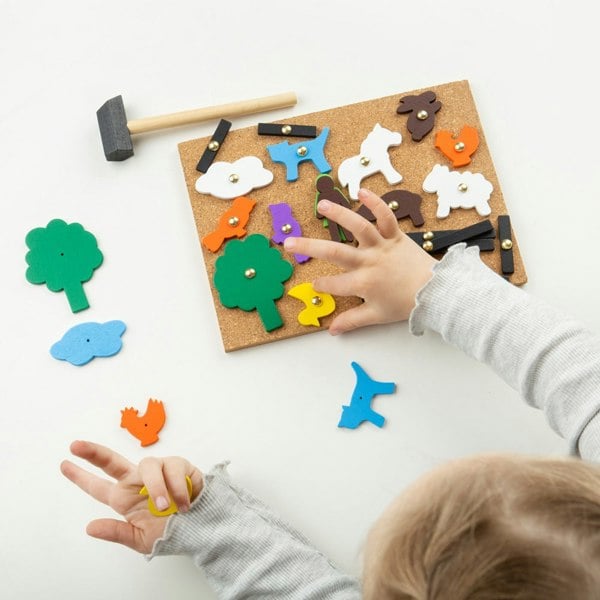 Bigjigs Toys Farm Pin-a-Shape