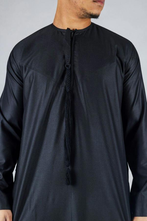 Infinity Leather Men's Thobe Emirati Islamic Jubba Robe Eid Tassel Regular Fit