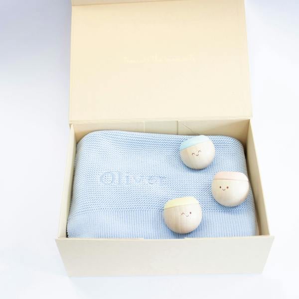 The Baby Gifting Company BLANKET AND SENSORY BALLS GIFT SET