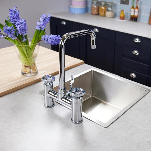 Flode kraft | Industrial Bridge Style 3 in 1 Instant Boiling Tap | Polished Chrome Finish
