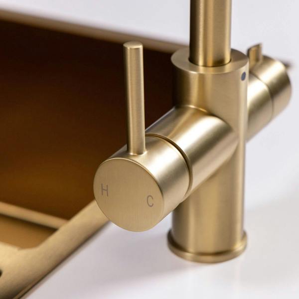 Flode svan | 3 in 1 Instant Boiling Tap | Brushed Brass Finish