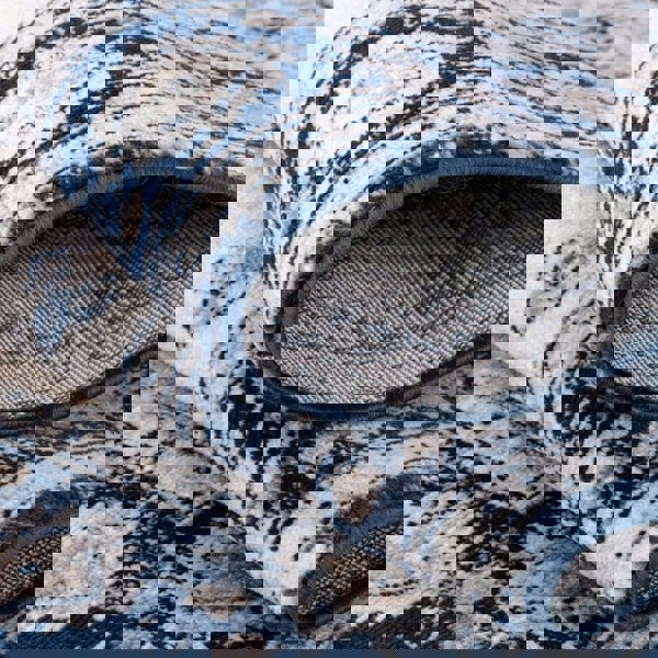 Montana Vintage Navy Rugs Bordered Medallion Stain-resistant | THE RUGS