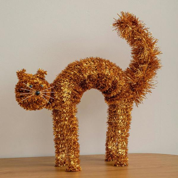 Samuel Alexander 42cm Standing Scaredy Cat Halloween Decoration in Orange
