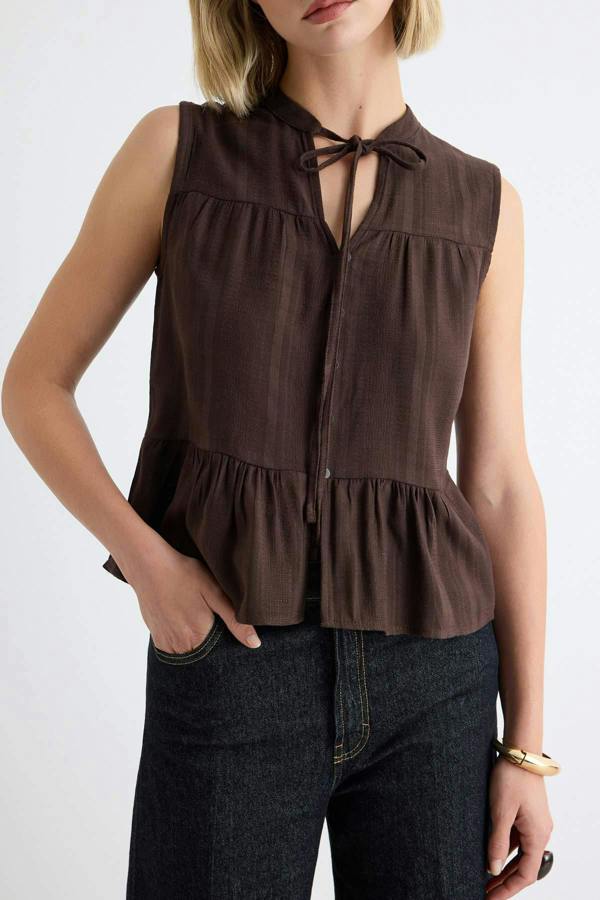 WOVCOR Sleeveless Mandarin Collar Relaxed Fit Shirt