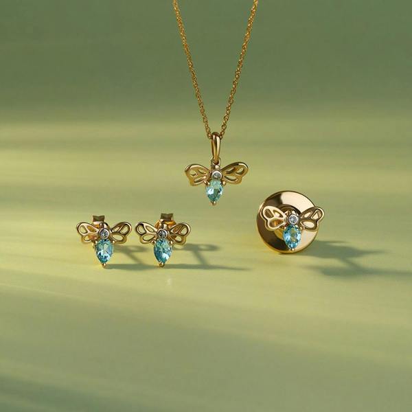 Gemondo Honeycomb Art Nouveau Pear Shape Topaz and Diamond Bee Pin in 9ct Yellow Gold
