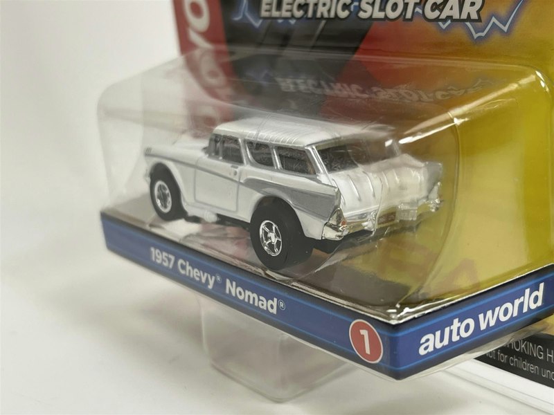 Auto World Slot Cars 1957 Chevy Nomad White HO Scale Slot Car X Traction Auto World SC368-1