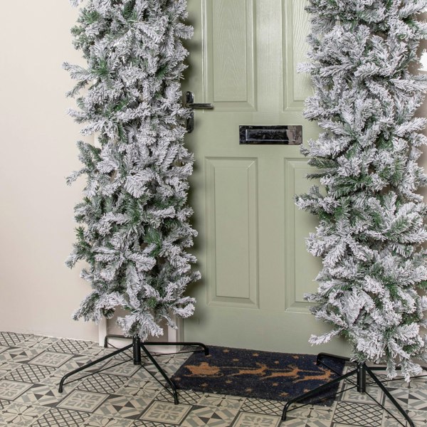 Samuel Alexander 8ft (2.52m) Slimline Single Door Artificial Snow Flocked Christmas Tree Arch in Green with 2000 Tips
