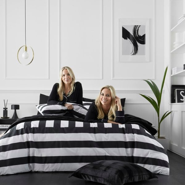 Style Sisters Bold Stripe 180 Thread Count Cotton Duvet Cover Set