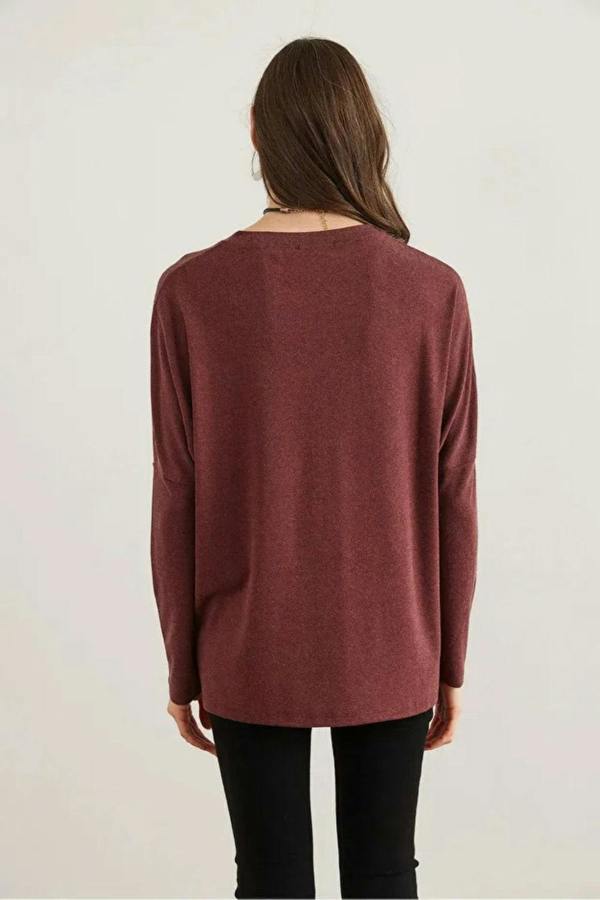Hoxton Gal Crew Neck Batwing Wool Sweater