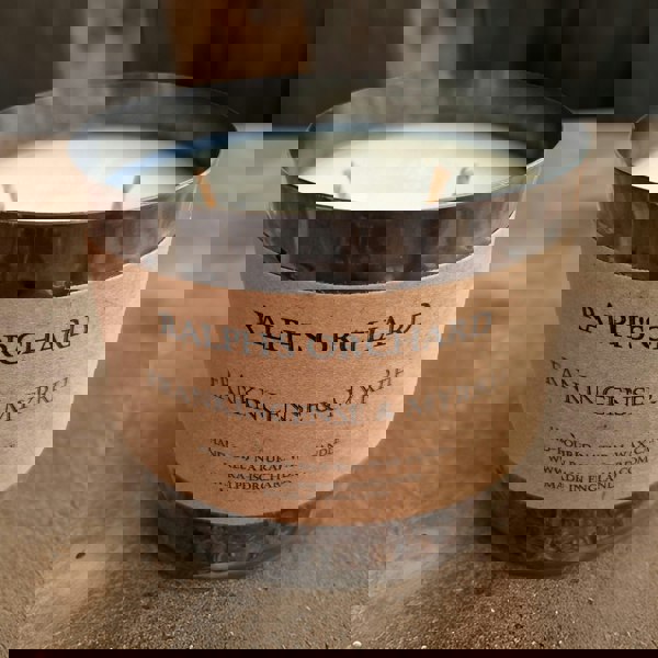 2 wick candle in black dimpled tin