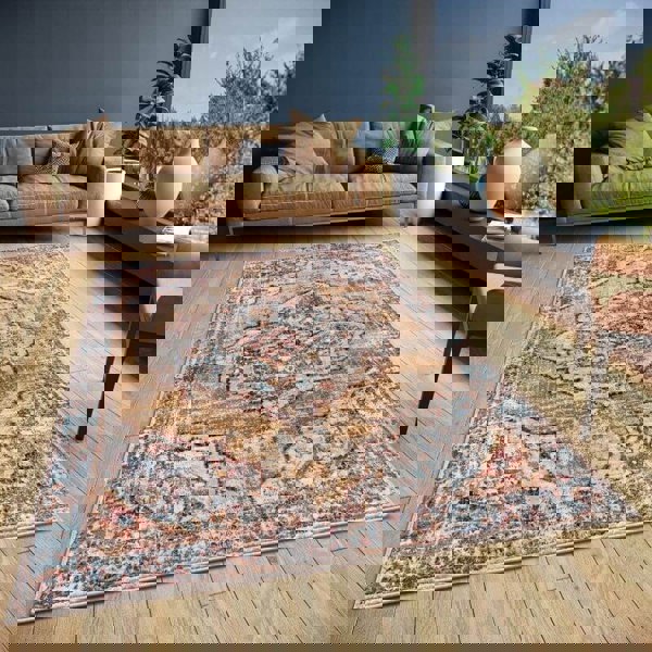 Short Pile Rug Strozzi Oriental Bordered Design