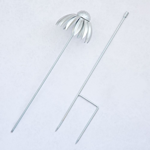 Paper High Recycled Metal Echinacea Flower Garden Stake Decoration