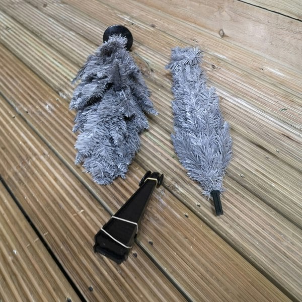 Samuel Alexander 4ft (120cm) Snowtime Wrapped Pencil Pine Grey Tree with 168 Tips