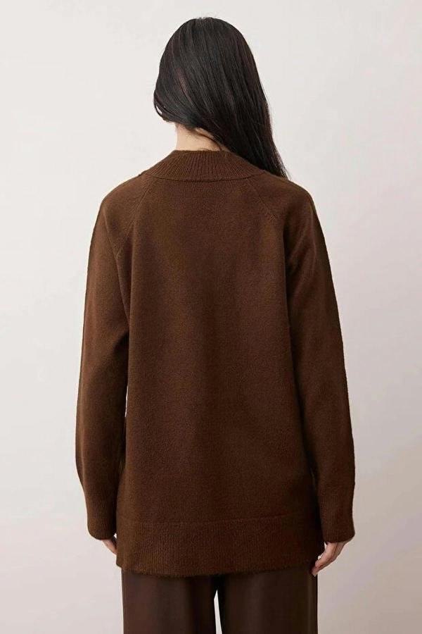 WOVCOR Knit Sweater
