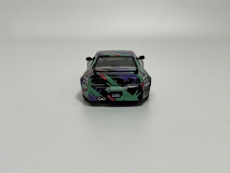 Mini GT Nissan Skyline GTR R33 HKS V1 1:64 Scale Kaido House Mini GT MGTKHMG129