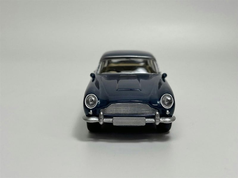 Norev Aston Martin DB5 Sierra Birch 1963 1:43 Scale - 270505