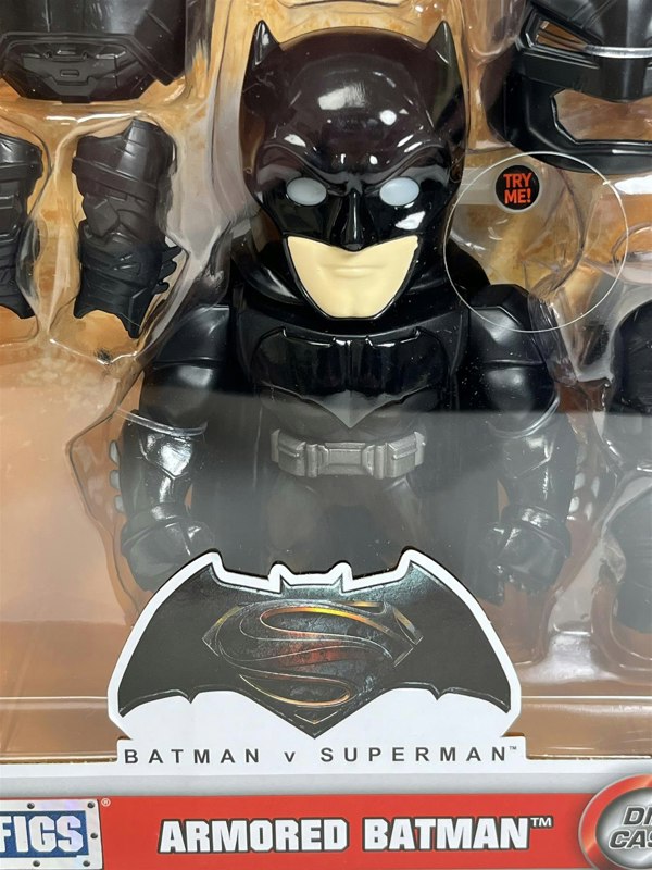 Jada Batman v Superman Armored Batman Light Up 6 Inches Metal Figure 253213009