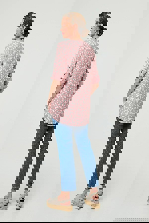 Pink | Ditsy Floral 3/4 Sleeve Curve Hem Top
