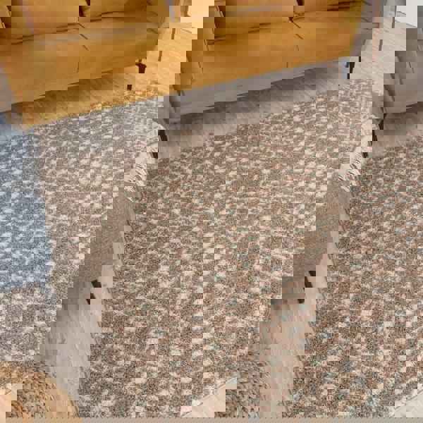 Moroccan-style thick shaggy rug 30 mm pile, non-shedding, pet-friendly, and easy to clean