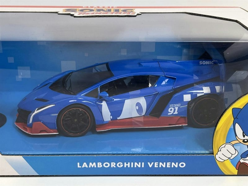 Jada Sonic The Hedgehog Figure Lamborgini Veneno 1:24 Scale Jada 35433