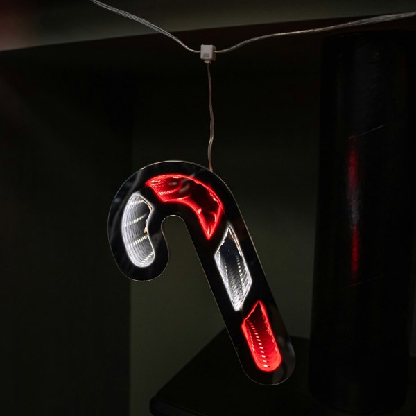 Samuel Alexander 1.75m 6 Infinity Hanging Christmas Candy Cane Garland with Red and White LEDs