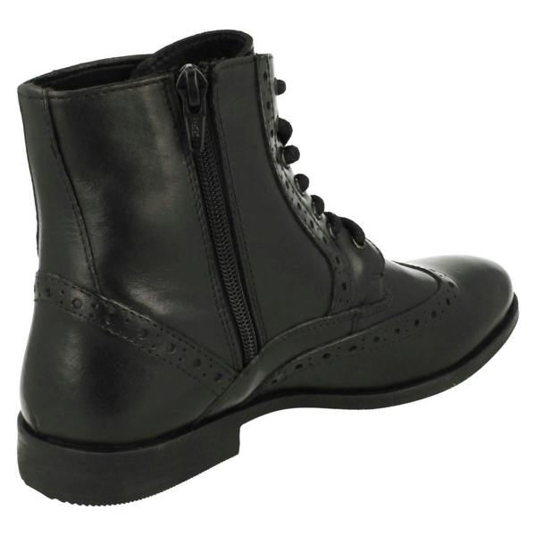 Leather Collection Ladies Leather Collection Brogue Lace Up Detailed Boots F4456