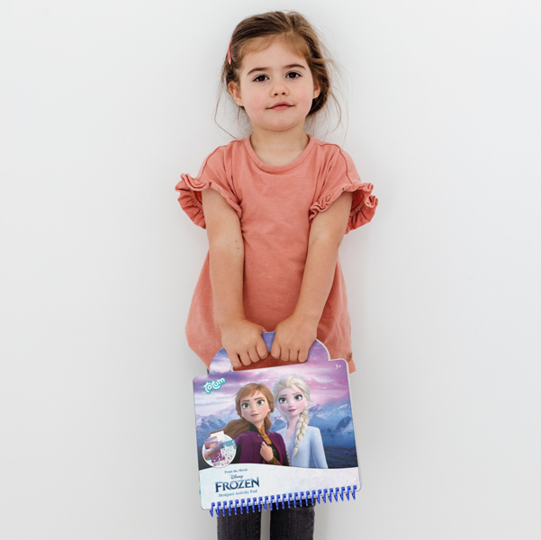 Totum Disney Frozen Designer Activity Book