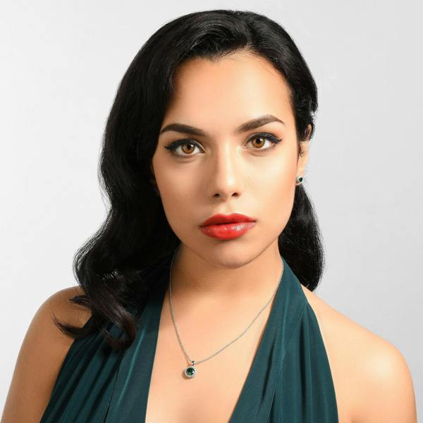 Halo Pendant Necklace with a Green Cubic Zirconia Stone - namana.london