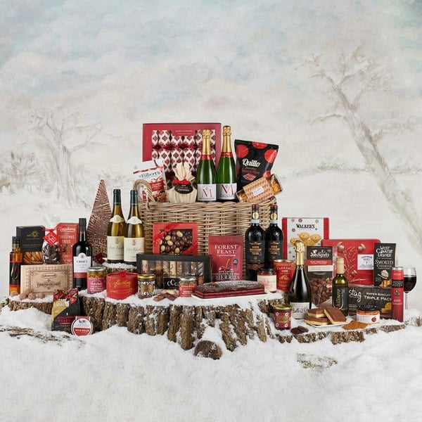 Virginia Hayward Snowed In Hamper