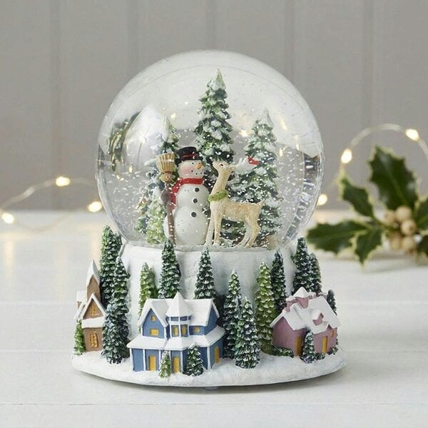 Garden Greatness Decorative Townscape Musical Snowglobe