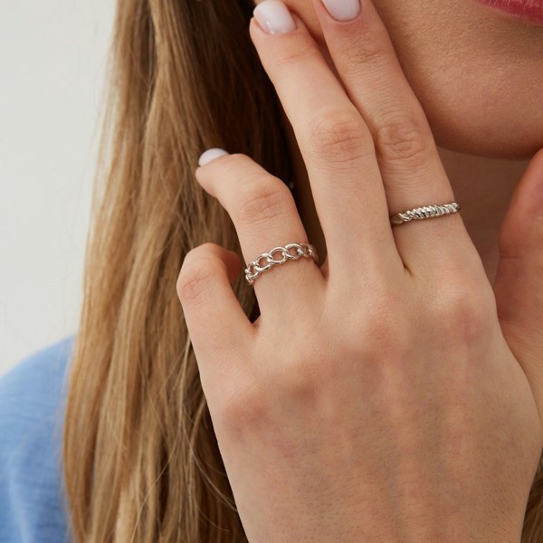 Spero London Sterling Silver Chain Ring