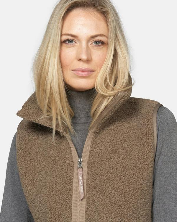 Ilse Jacobsen Long Pile Womens Gilet - Greige 105 | CHO | Designer Womens Pile Gilets