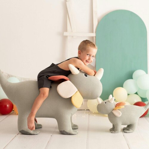 CROCHETTS Large triceratops plush with auxiliary seat for children 4050