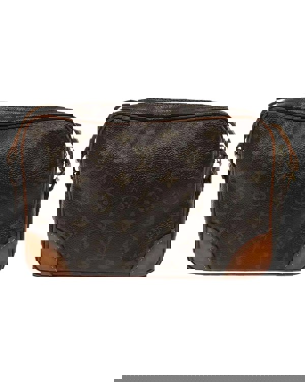 195226411.jpg