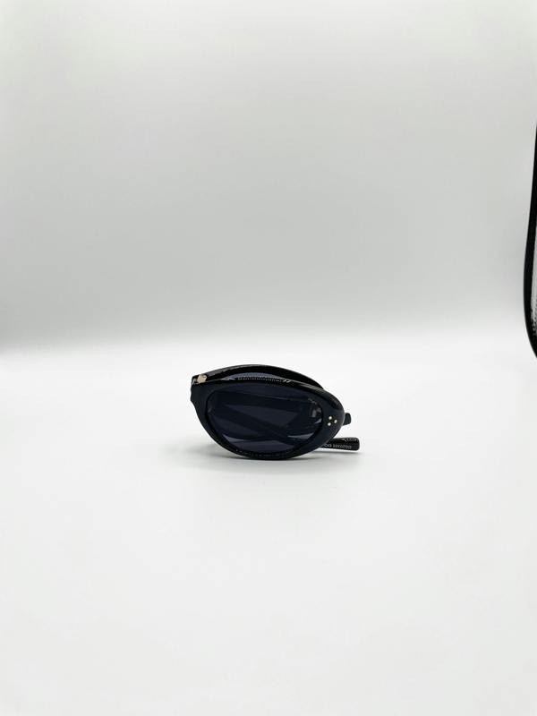 SVNX Oval Foldable Sunglasses In Black