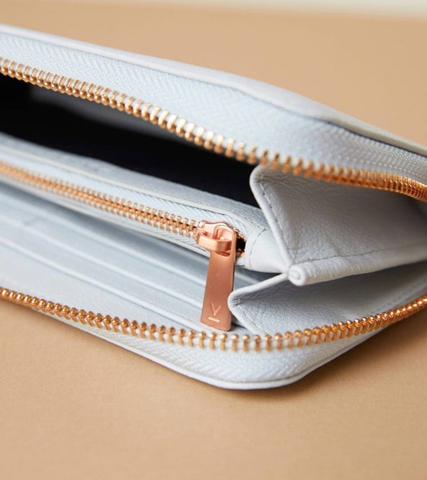 Votch AppleSkin Light Grey & Rose Gold Purse | Classic Essentials