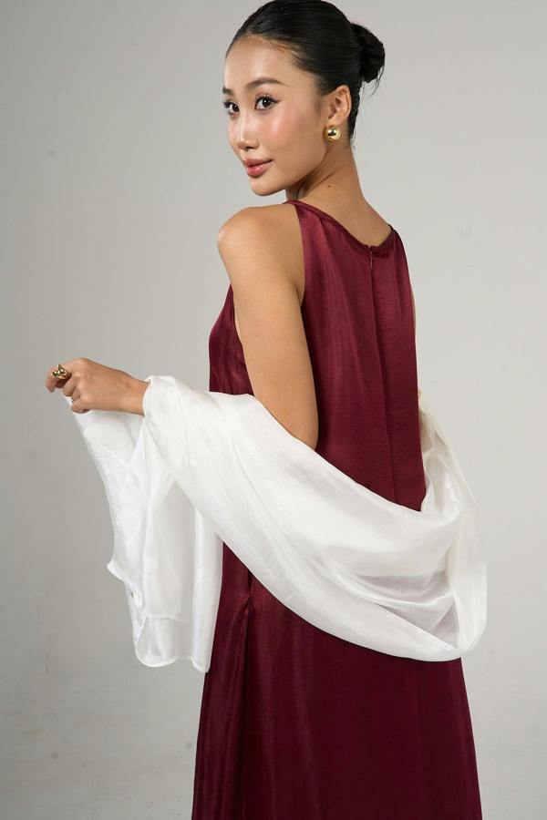 Ivory Silk Scarf – Hand-Dyed Mulberry Silk, Wedding & Bridal Wrap