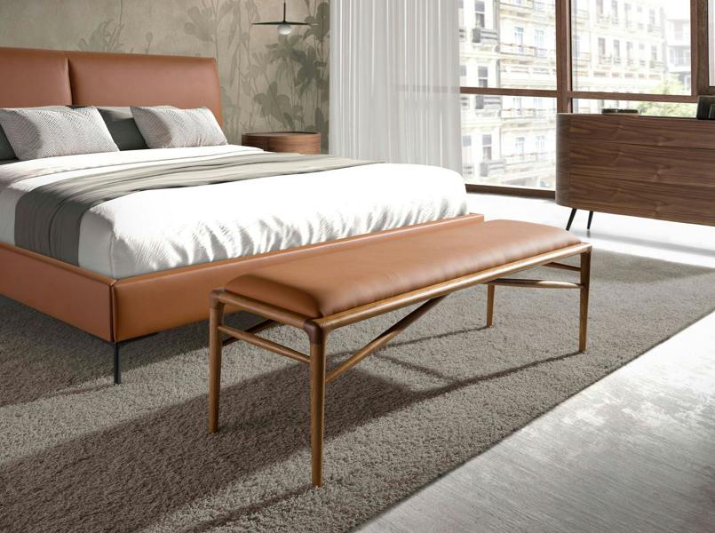 Angel Cerdá Brown Leatherette Stool 5112