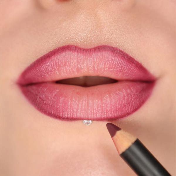Lord and Berry Ultimate - Lip Liner 1.1g