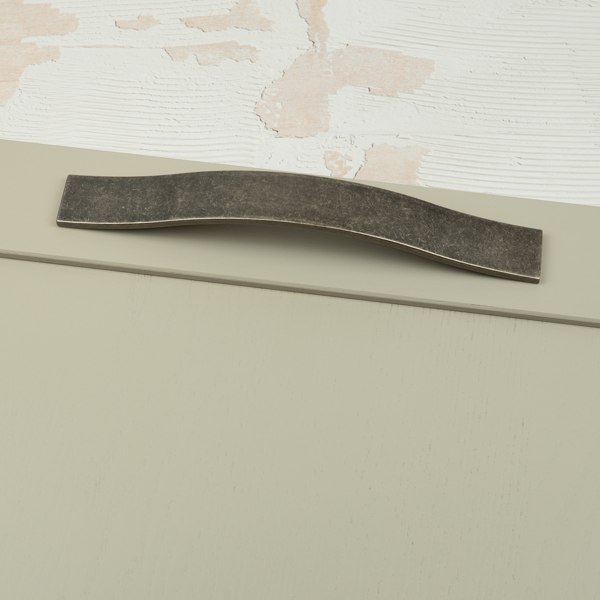 Handle & Home 160mm Antique Pewter Strap Handle