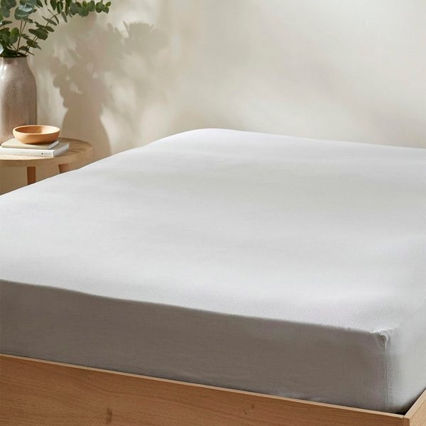 Martex Touch of Linen Fitted Sheet