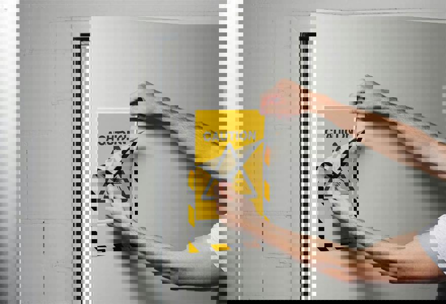 Durable DURAFRAME Magnetic Signage Hazard Frame | 5 Pack | A4 Yellow & Black