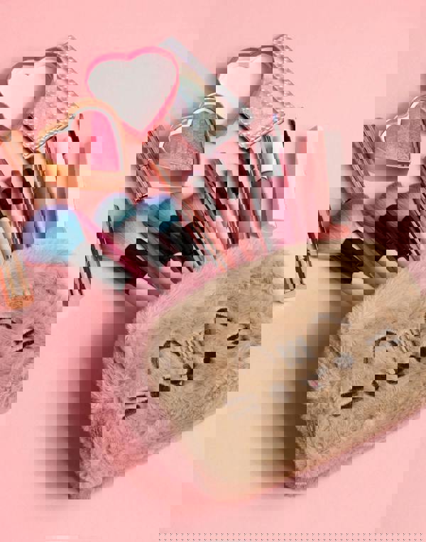 Pusheen Womens Beige Furry Makeup Bag (One Size)