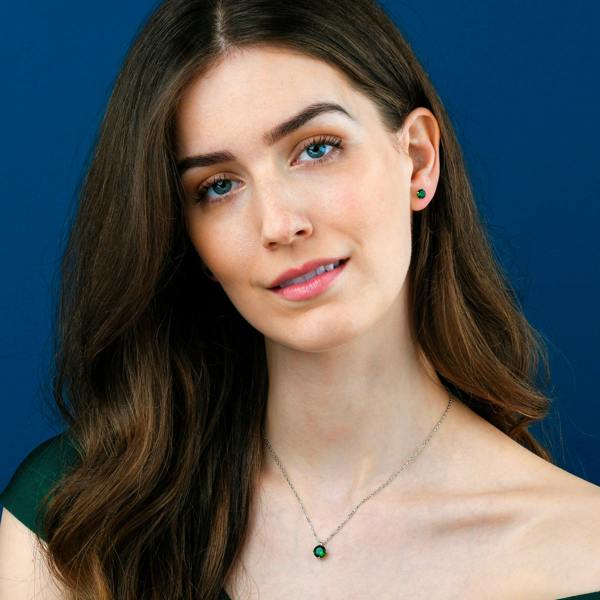 namana Dainty 925 Sterling Silver Green Round Solitaire Pendant Necklace for Women