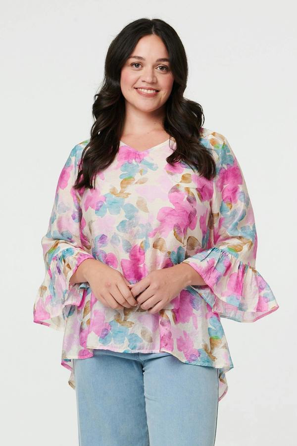 Pink | Curve Floral 3/4 Flare Sleeve Blouse
