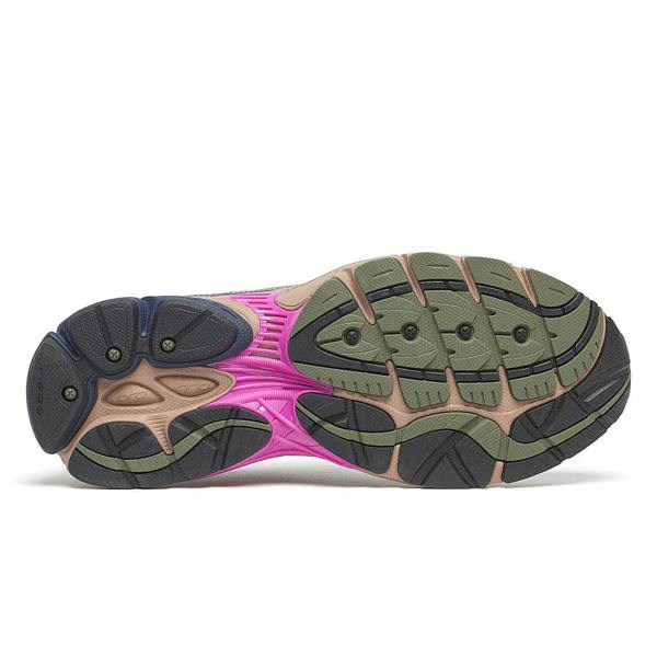 Saucony Originals Saucony Pro Grid Omni 9 "Disrupt Pack" Trainers